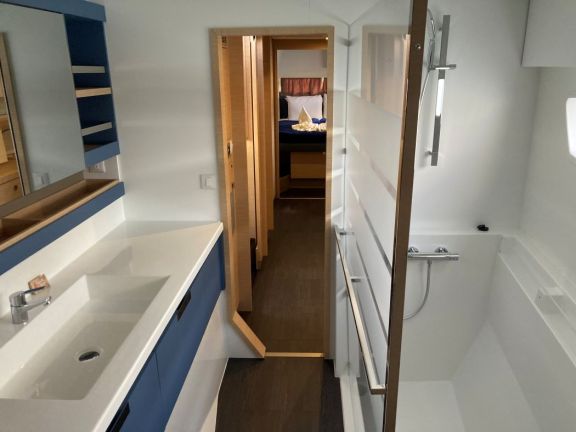 Image of Aquaphoria yacht #16