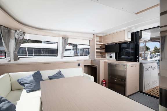 Image of Little Havana yacht #12