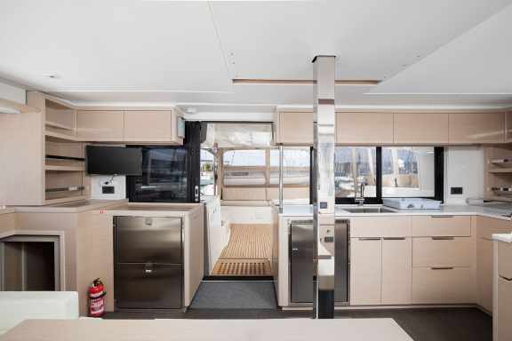 Image of Little Havana yacht #13