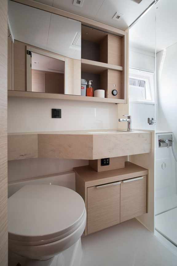 Image of Little Havana yacht #17