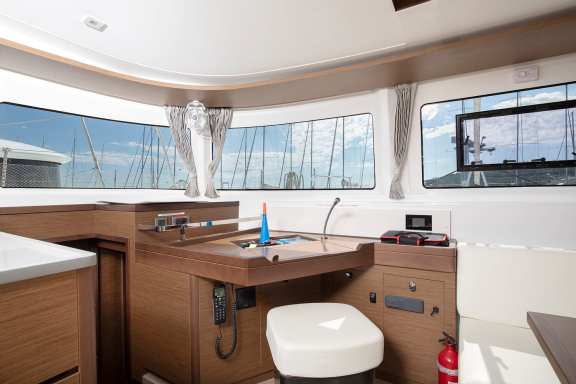 Image of Long Island yacht #10