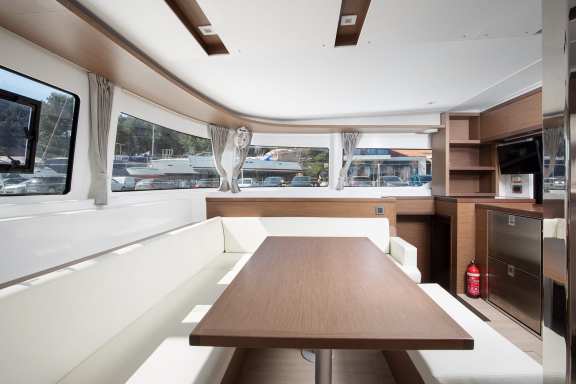 Image of Long Island yacht #12