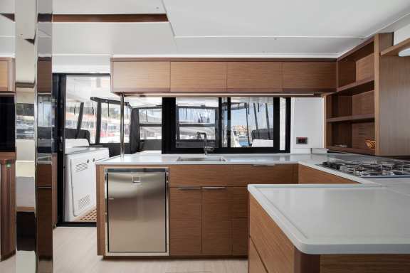 Image of Long Island yacht #13