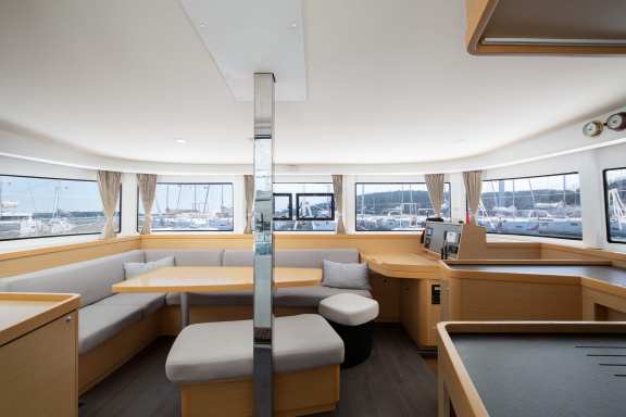 Image of Mare Solero yacht #10