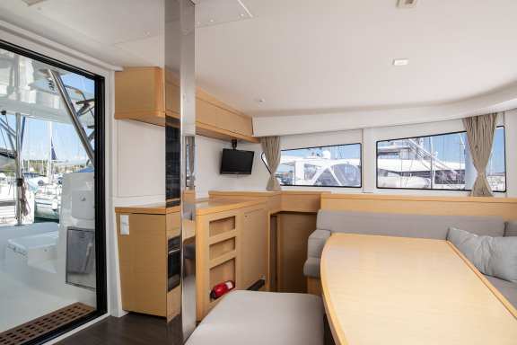 Image of Mare Solero yacht #14