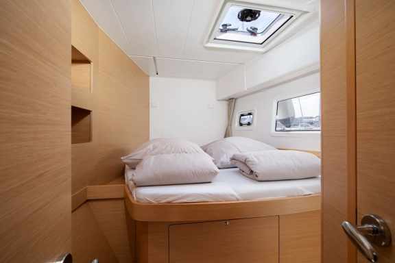 Image of Mare Solero yacht #17