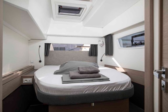 Image of Follow the Sun yacht #25