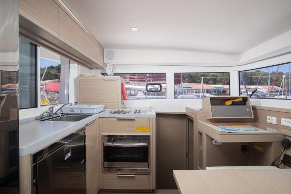 Image of Mare Ipanema yacht #12