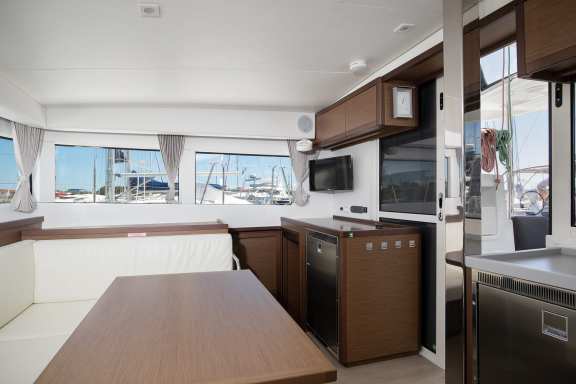 Image of Yolo yacht #13