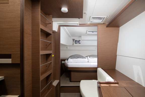 Image of Yolo yacht #14