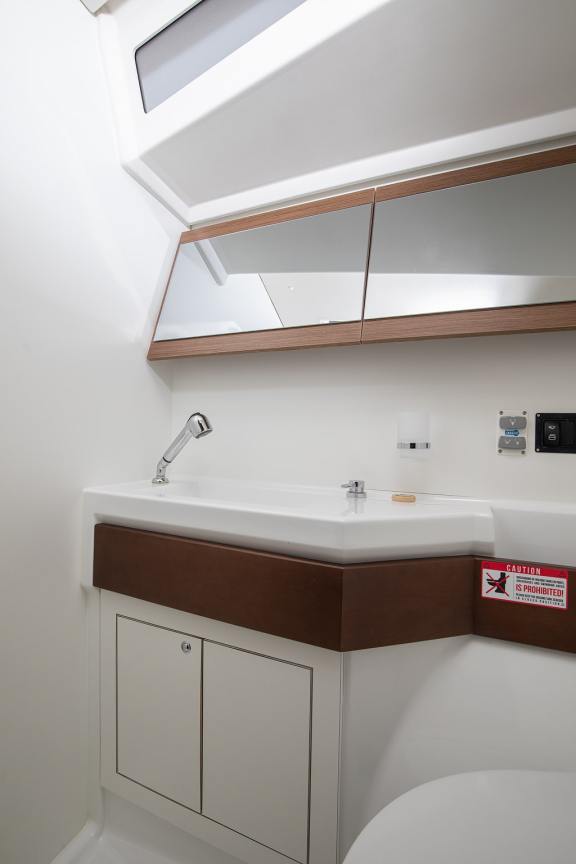 Image of Amore di Mare yacht #13