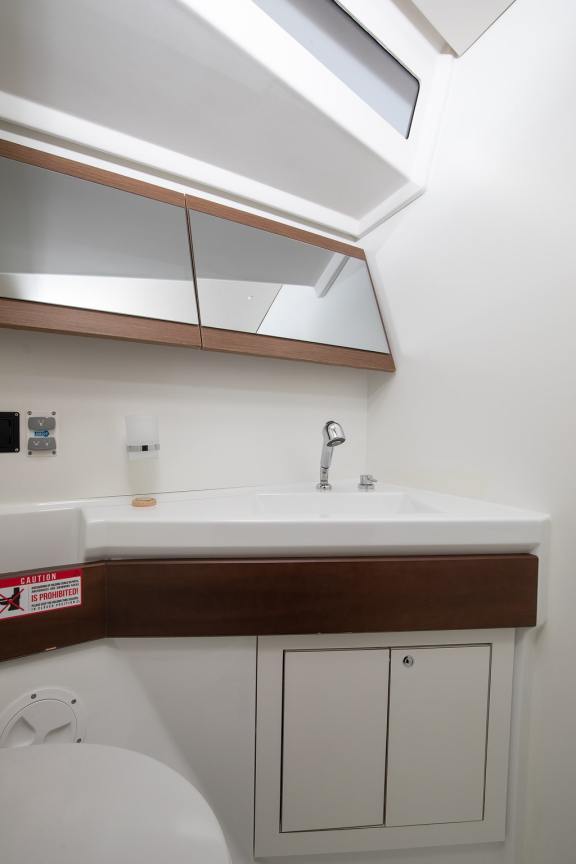 Image of Amore di Mare yacht #16