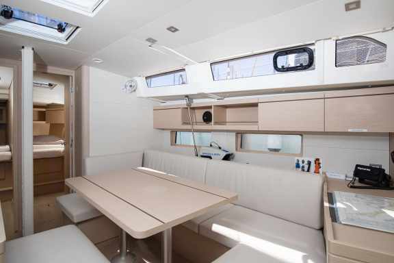 Image of Contessa di Mare yacht #11