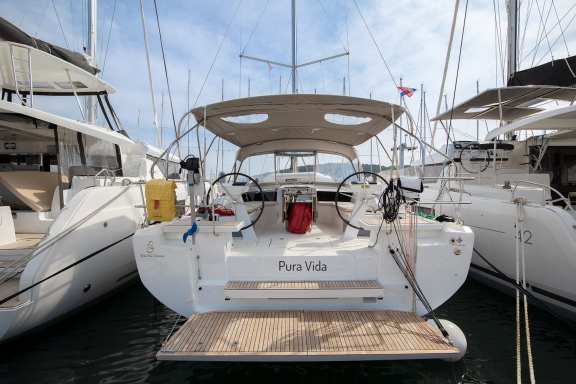 Image of Pura Vida yacht #3