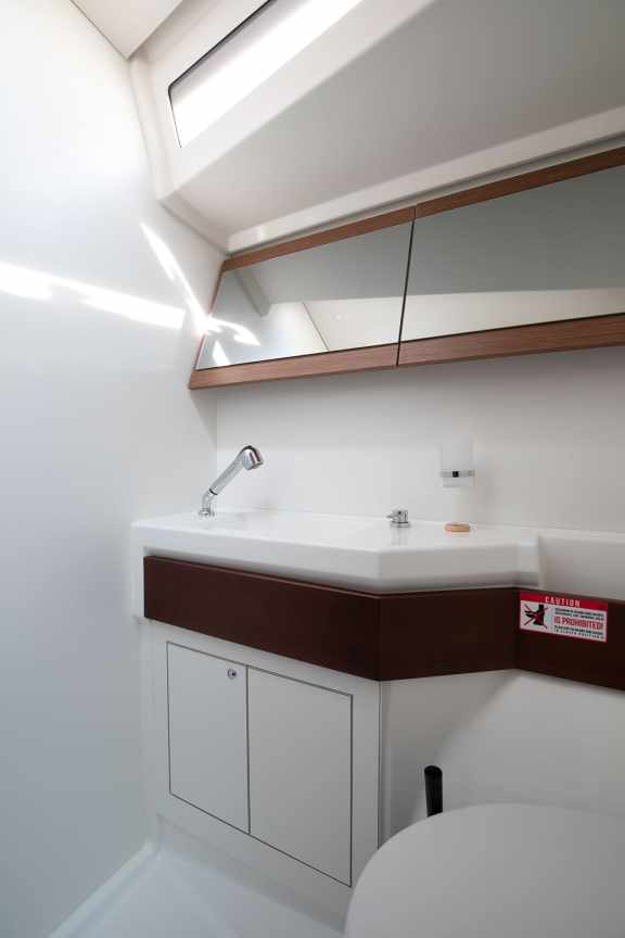 Image of Pura Vida yacht #19