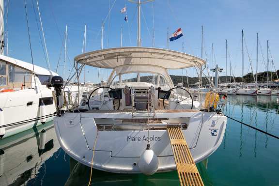 Image of Mare Aeolos yacht #3