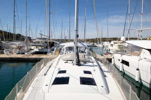 Image of Mare Aeolos yacht #7