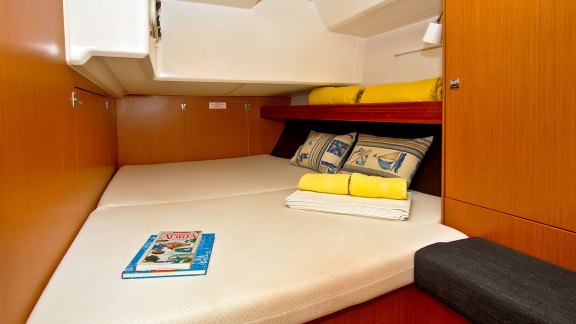 Image of Summer Point yacht #17