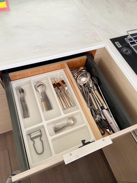 Image of Chill Out yacht #17