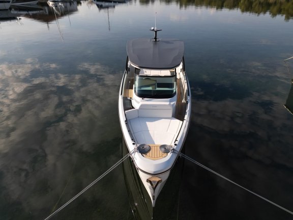 Image of Orca yacht #3