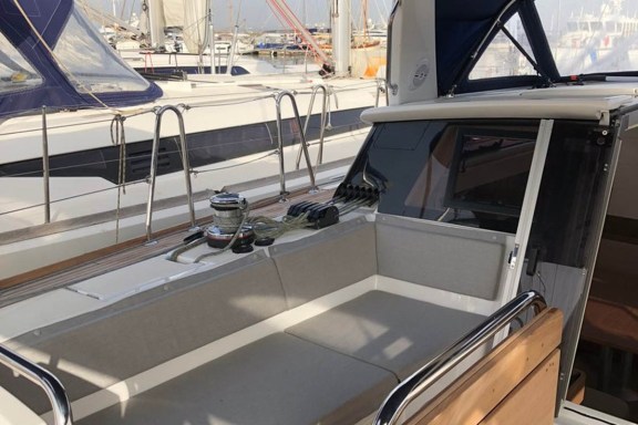 Image of Cascade yacht #9