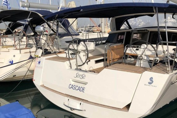 Image of Cascade yacht #11