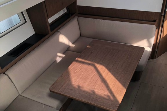 Image of Cascade yacht #32