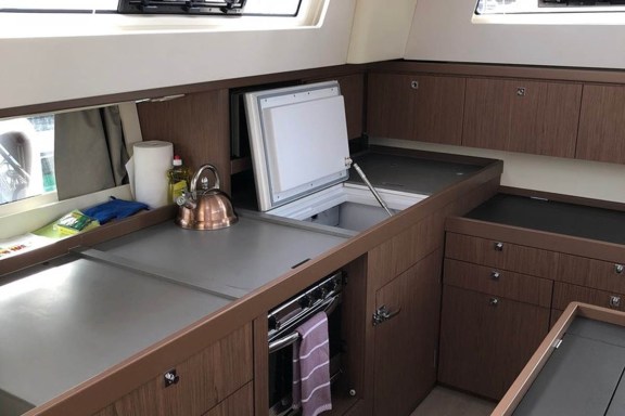 Image of Cascade yacht #34