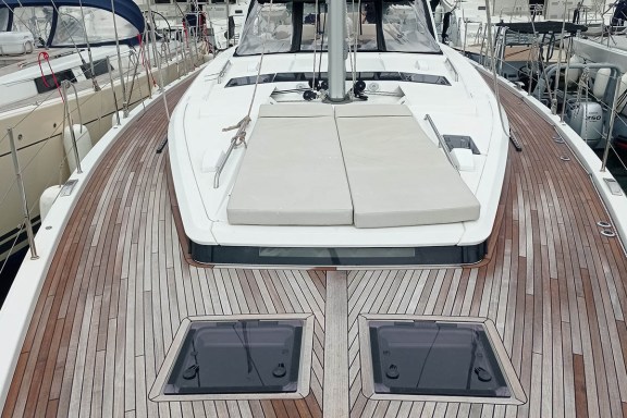 Image of Thora Helen yacht #7