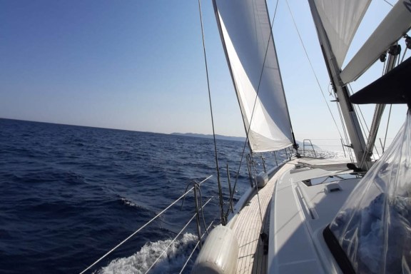 Image of Thora Helen yacht #16