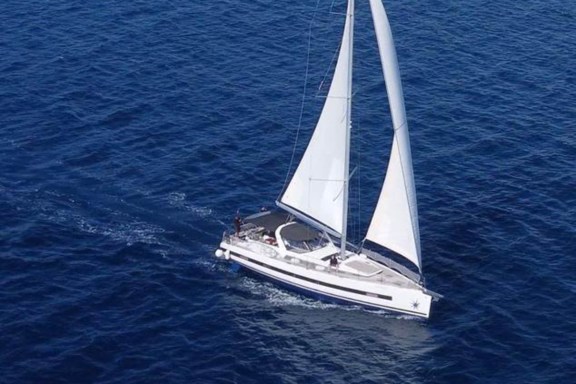 Image of Thora Helen yacht #17