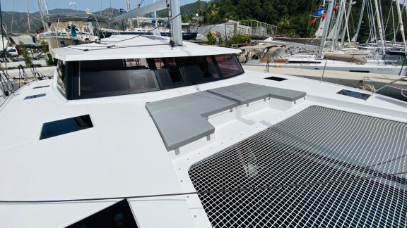 Image of Capella 1 yacht #4