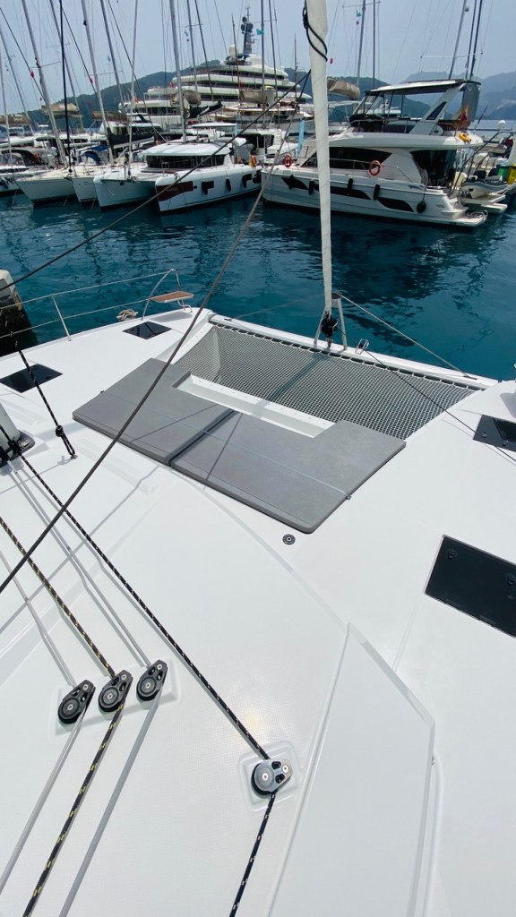 Image of Capella 1 yacht #5