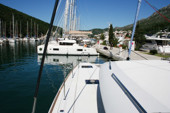 Image of Claudia III yacht #8