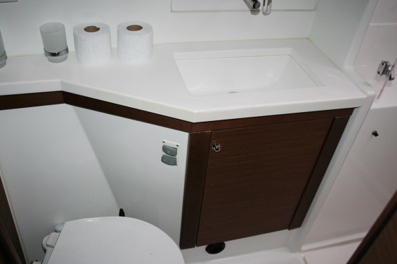 Image of Claudia III yacht #33