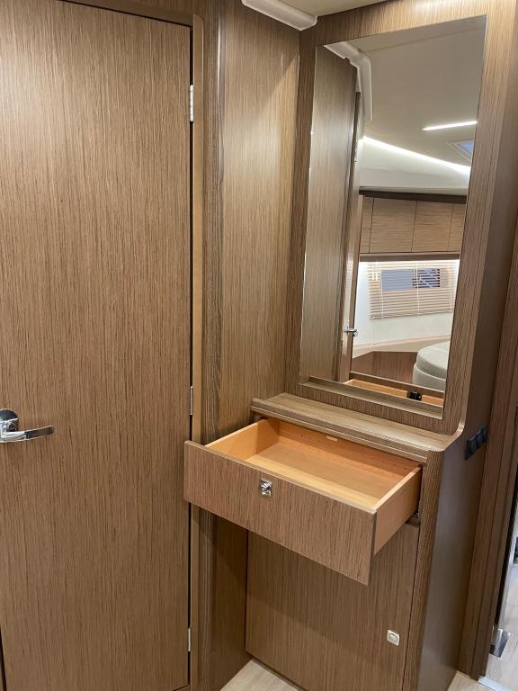 Image of Aquila yacht #9