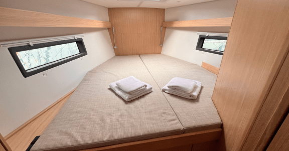 Image of Nayjara II yacht #12