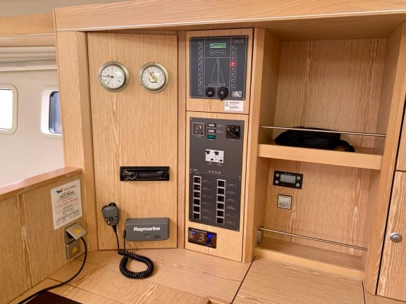 Image of Bolshoy yacht #10