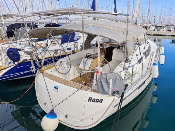 Image of Hana yacht #3