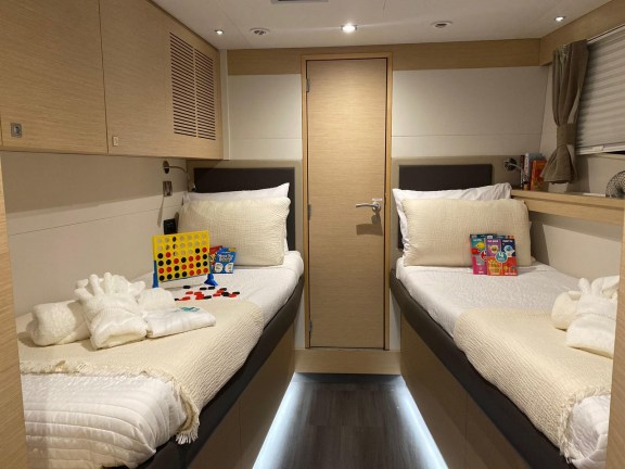 Image of Some Kind of Wonderful yacht #17