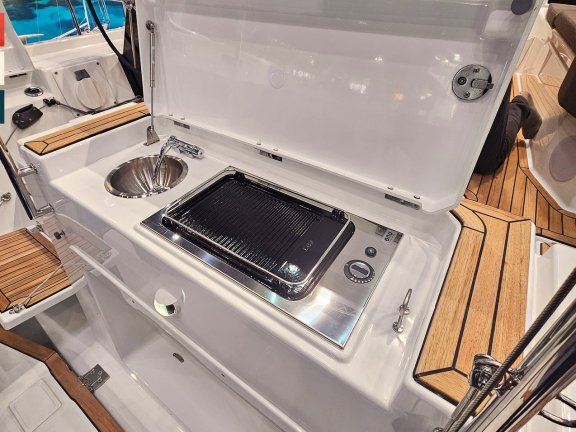 Image of Virtuoso yacht #6