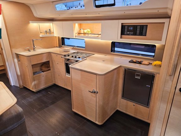 Image of Virtuoso yacht #26