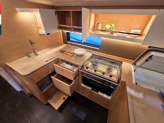 Image of Virtuoso yacht #31