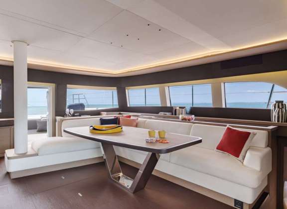 Image of Reverie yacht #8