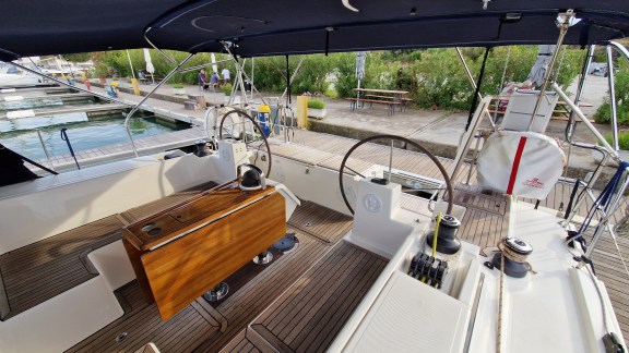 Image of Lush Life yacht #4