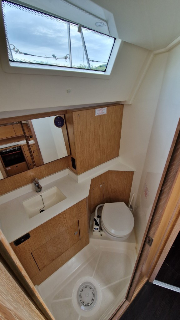 Image of Lush Life yacht #20