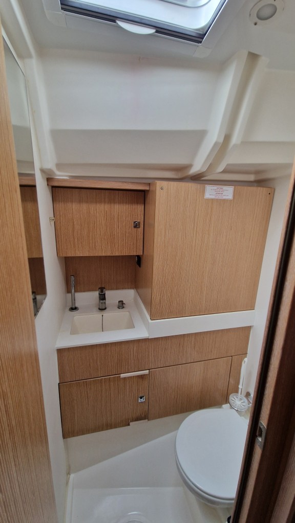 Image of Lush Life yacht #21