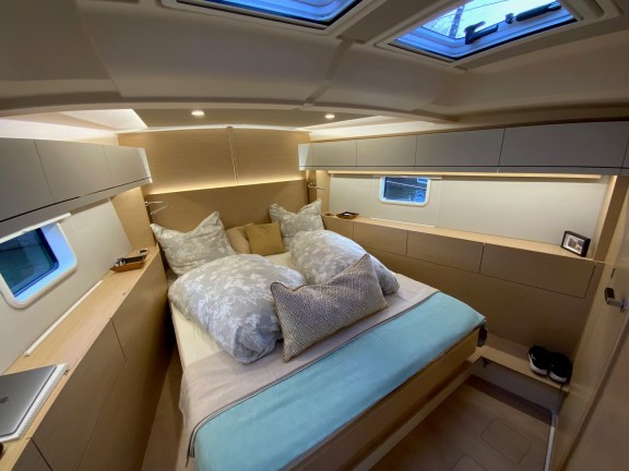 Image of Box of Chocolate yacht #16