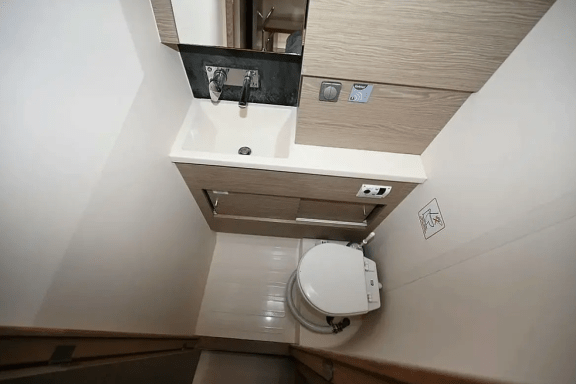 Image of FoxTrot yacht #9