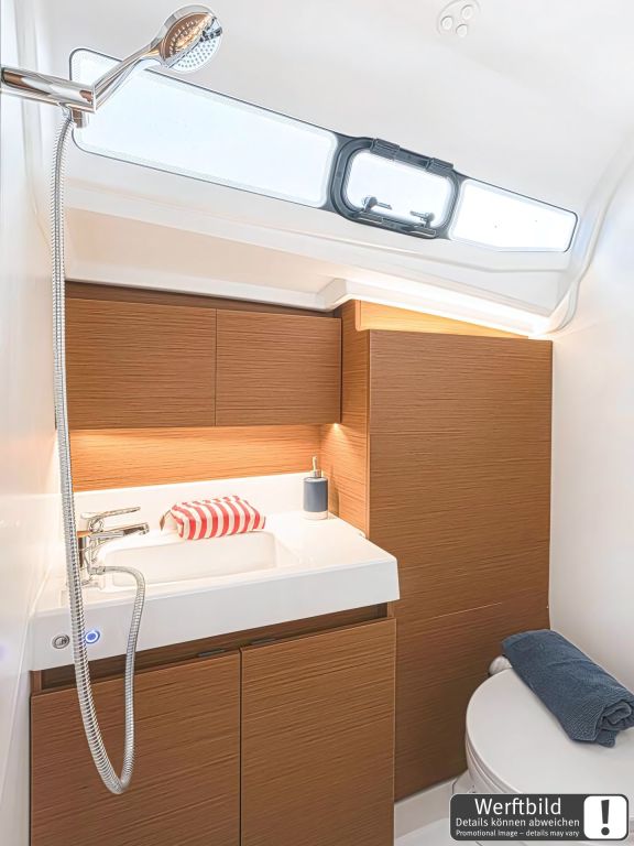 Image of Leo yacht #17